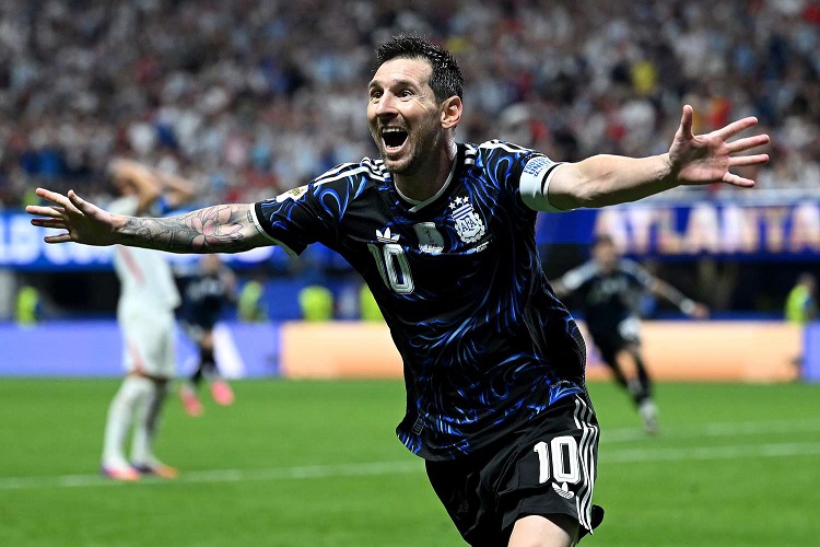 Lionel Messi nutre a próxima geração de jogadores excecionais da Argentina
